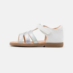 De gros 🌟 Prix Dégriffé Friboo 🩴 Sandales bottines ouvert kids 😍