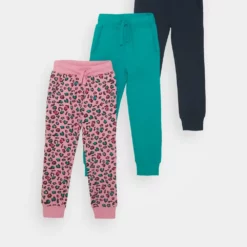 Remise 😍 Friboo qualité absolue 3 PACK - Pantalon de survêtement pantalons & 👖 jeans normale enfant 🧨 -Friboo Soldes 2023 4ea229e5f04b4ea8b32dad26b359a3f0 2