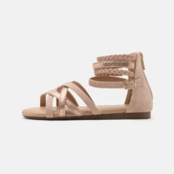 Tout neuf ✔️ Produit de première qualité Friboo 🩴 Sandales 🩴 Sandales et tongs ouvert kids 💯 -Friboo Soldes 2023 c94c4d0e2d2a468c9e9752dd2717c867 2